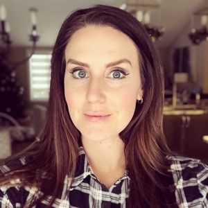 Meet your Posher, Jana